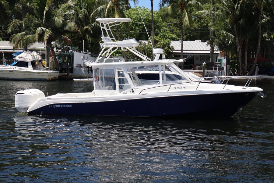 2008 Everglades 350 LX