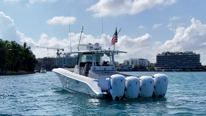  Yacht Photos Pics 2019 HCB 42 Siesta boat with four engines on a sunny day.