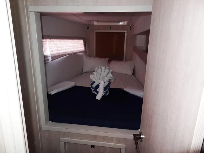 Blue Tiger Yacht Photos Pics 