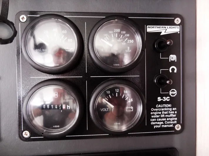 Blue Tiger Yacht Photos Pics 