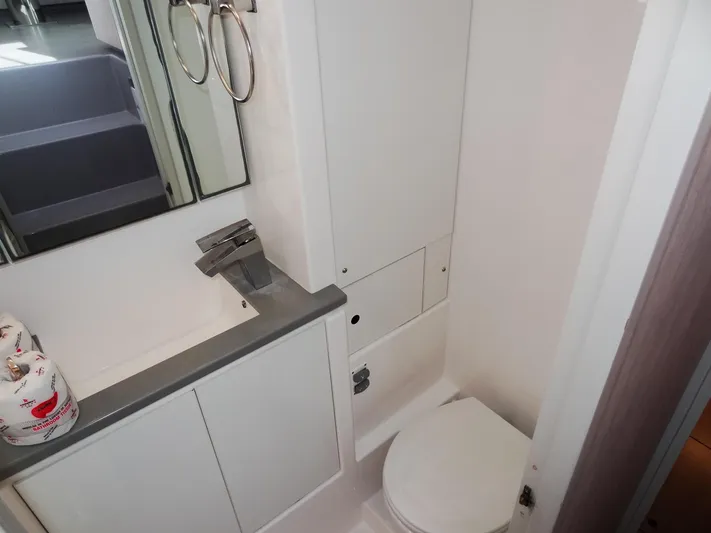 Blue Tiger Yacht Photos Pics 