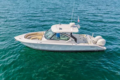 Pursuit DC 326 Dual Console
