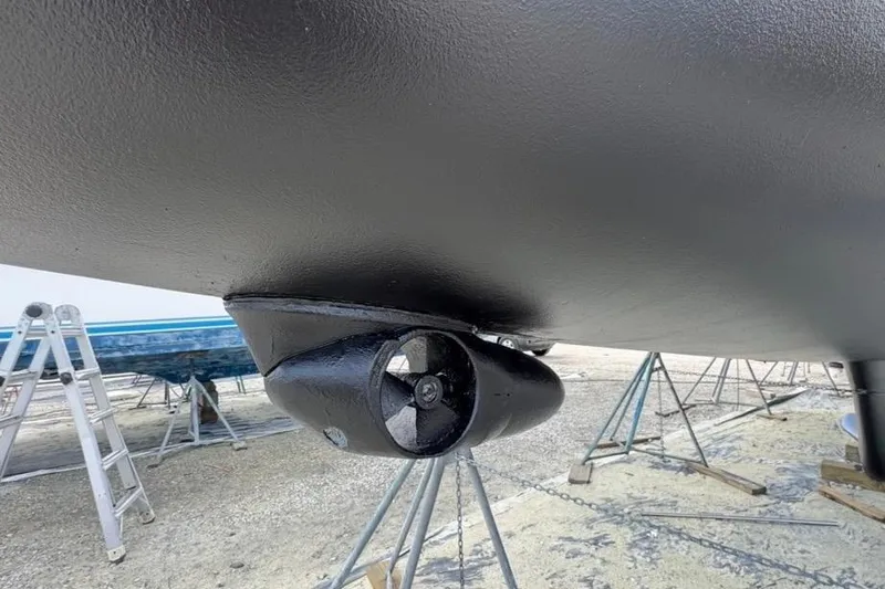 La Veda Yacht Photos Pics Bottom view of a 2003 Hunter 426 Deck Salon sailboat with visible propeller.