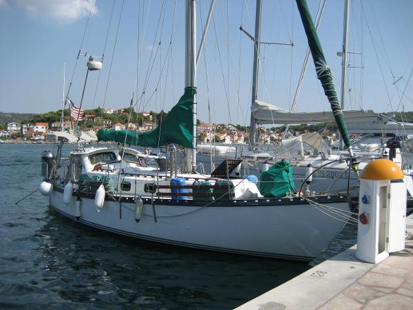 1975 Cascade Sailing Sloop