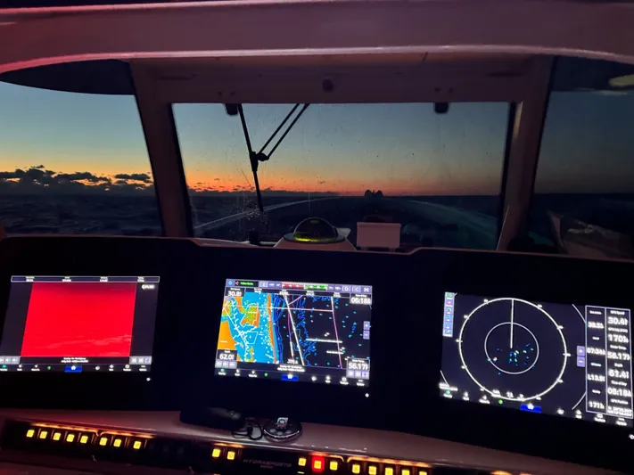 Tradition Yacht Photos Pics HCB 53 Sueños 2016 boat console at sunset.