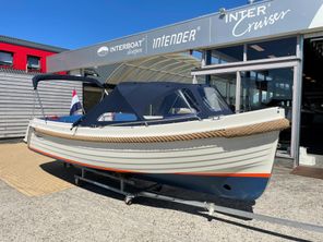 2022 Interboat Intender 700