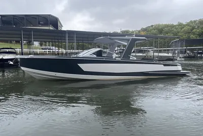 Aviara AV32