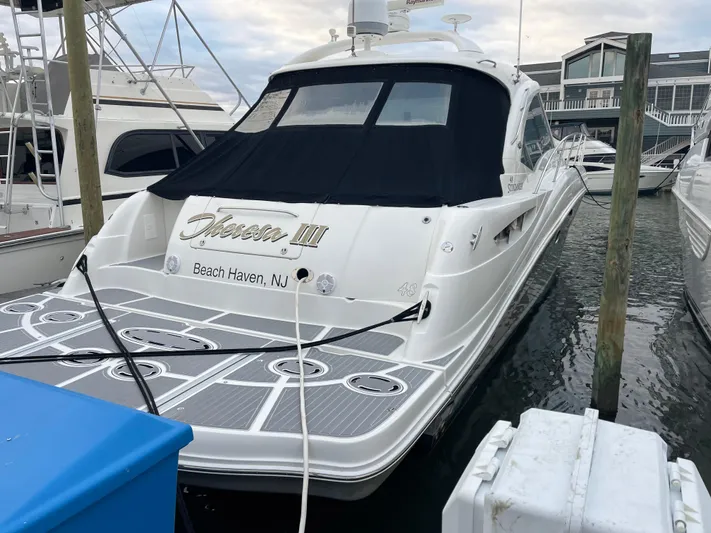  Yacht Photos Pics 2006 Sea Ray 48 Sundancer docked in Beach Haven, NJ marina.