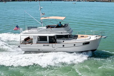 Beneteau Swift Trawler 44
