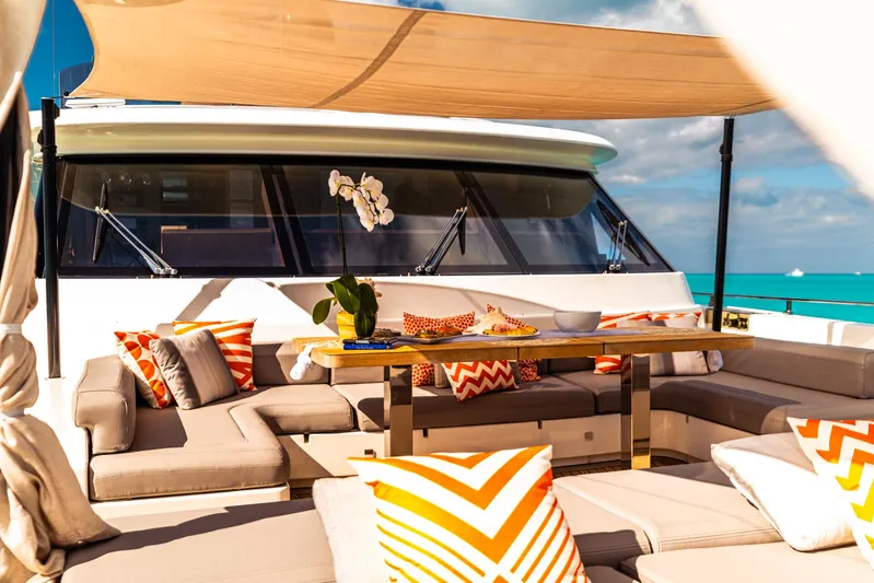 Fifi Yacht Photos Pics 