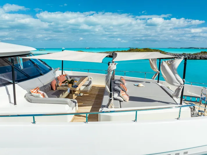 Fifi Yacht Photos Pics 