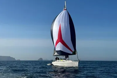 2004 Bavaria 38