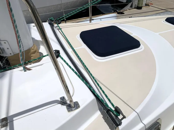 Wild Horses Yacht Photos Pics Deck of 2002 Saga 43 sailboat with ropes and hatch.