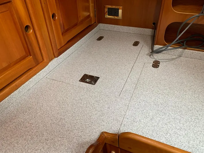 Wild Horses Yacht Photos Pics 