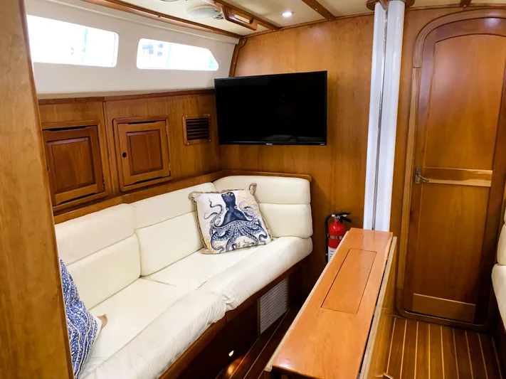 Wild Horses Yacht Photos Pics 