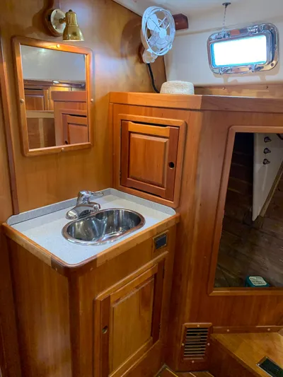 Wild Horses Yacht Photos Pics 