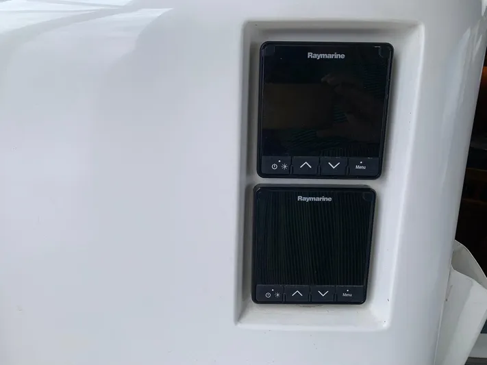 Wild Horses Yacht Photos Pics 