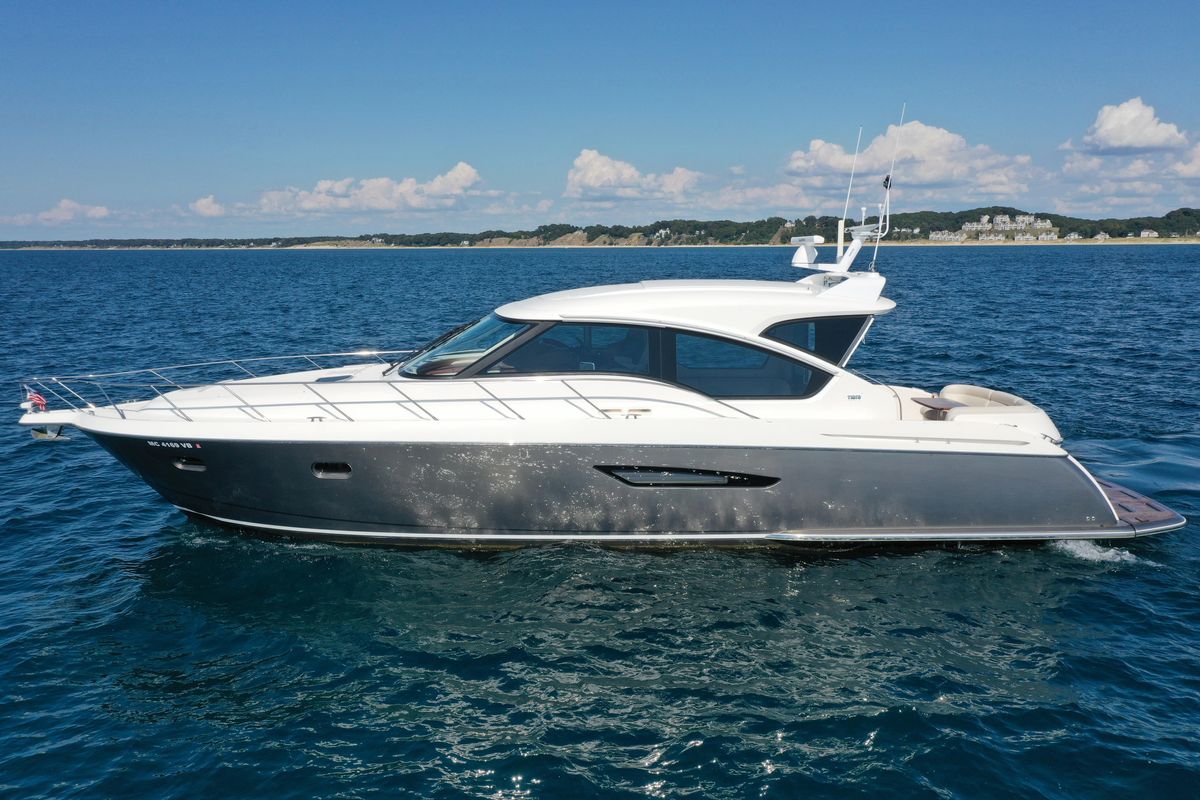 2014 Tiara Yachts 58 
