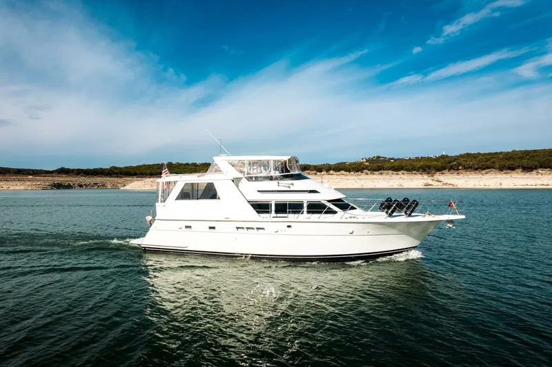 Querencia Yacht Photos Pics 