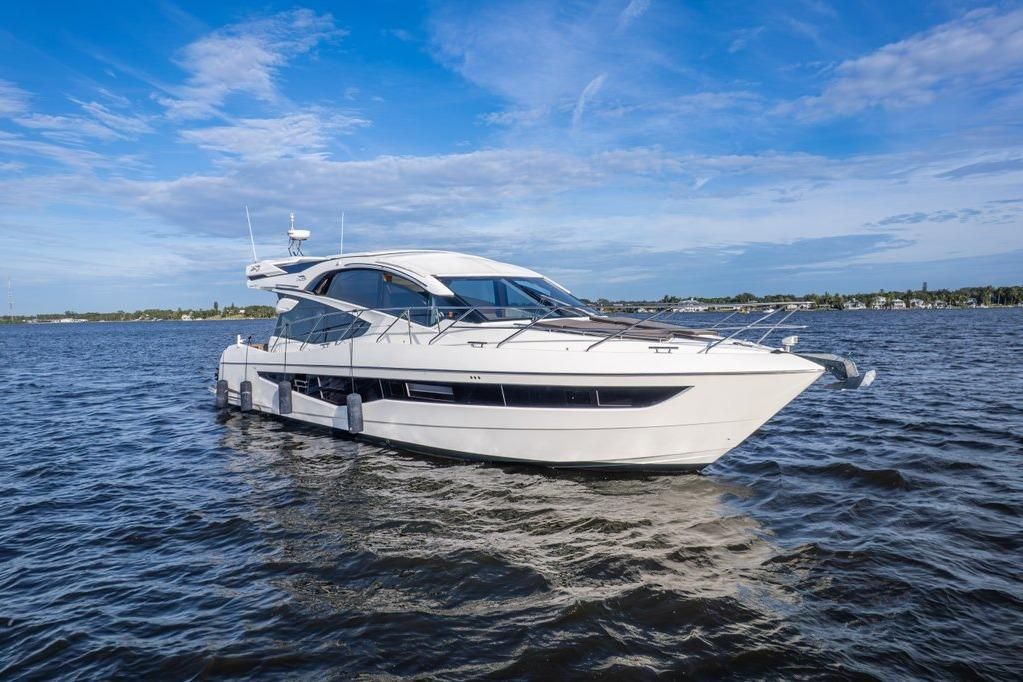 2017 Galeon 58 