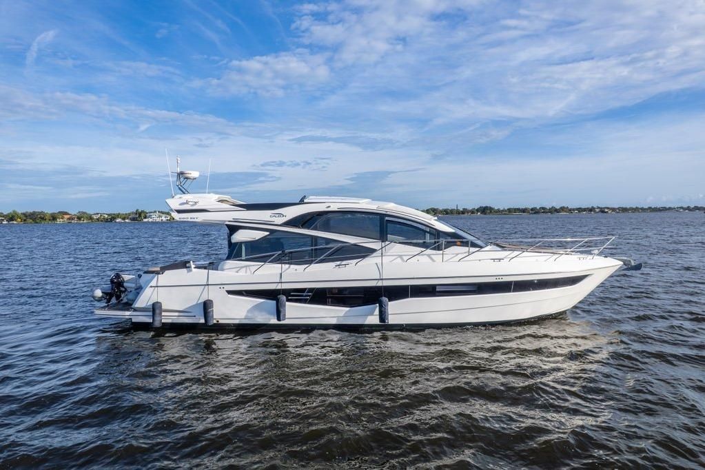 2017 Galeon 58 