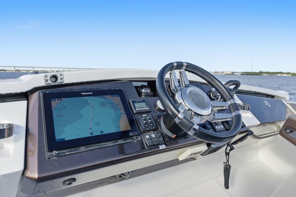 2017 Galeon 58 
