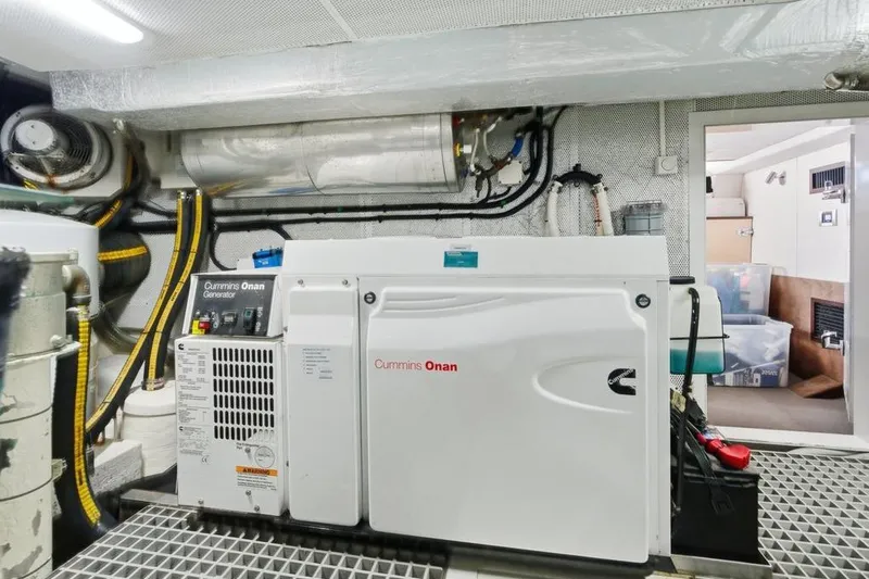 Nuckingfuts III Yacht Photos Pics Galeon 58 560 Sky Nuckingfuts- Engine Room