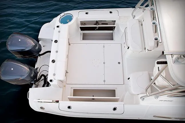  Yacht Photos Pics Manufacturer Provided Image: 2015 Robalo R305 Walkaround boat deck with twin outboard motors.