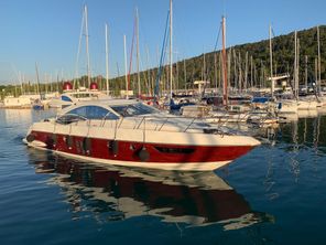 Azimut 62S