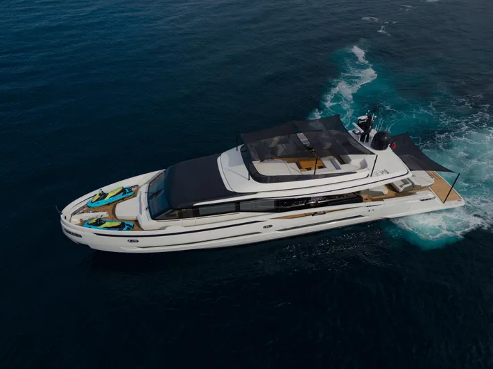 X99 Fast Yacht Photos Pics 