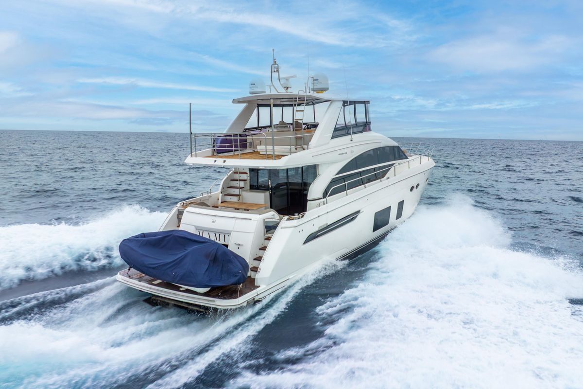 2018 Princess 68 