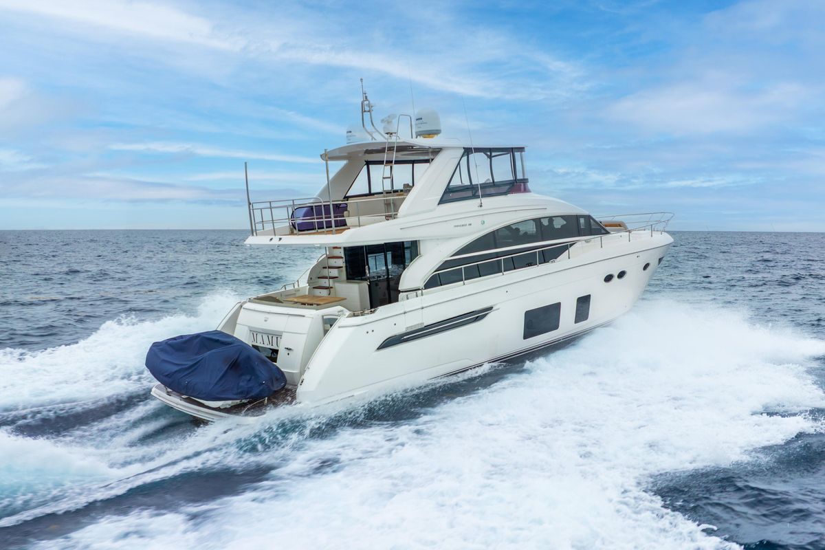 2018 Princess 68 