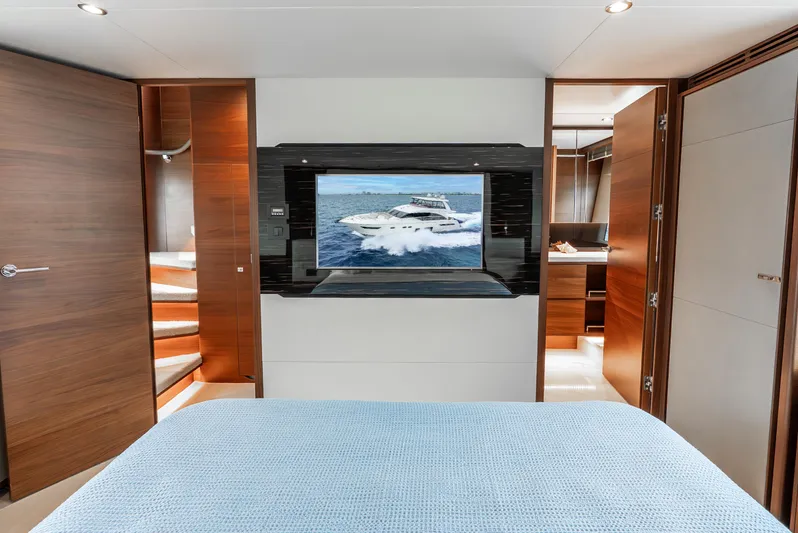 Mamu Yacht Photos Pics Luxurious interior of 2018 Princess F-68 yacht with modern design and flat-screen TV.