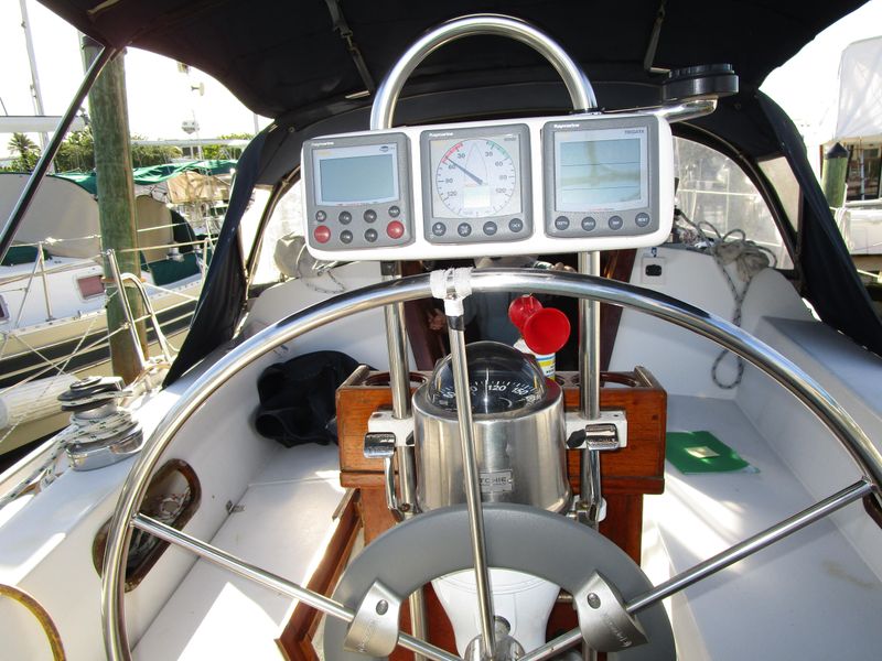 1993 Catalina 34