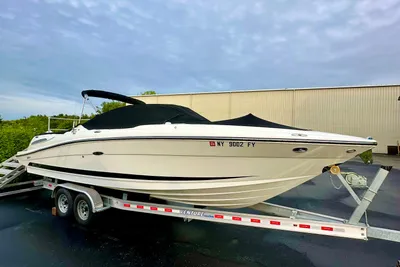 Sea Ray 270 SLX