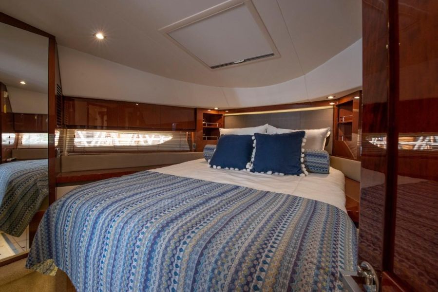 2017 Sea Ray 510 Flybridge