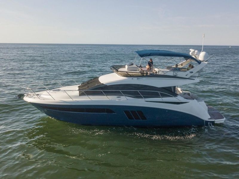 2017 Sea Ray 510 Flybridge