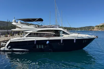 2016 Absolute 52 FLY