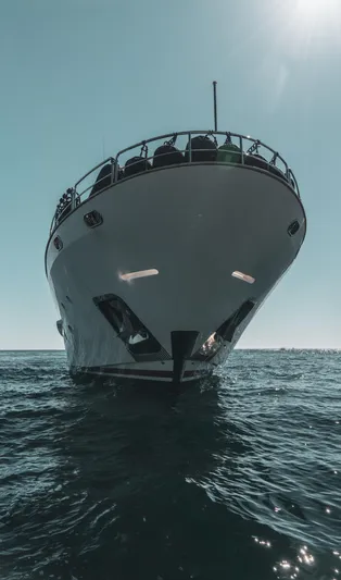 Marques Yacht Photos Pics 2008 Benetti Tradition 100 luxury yacht on open sea.