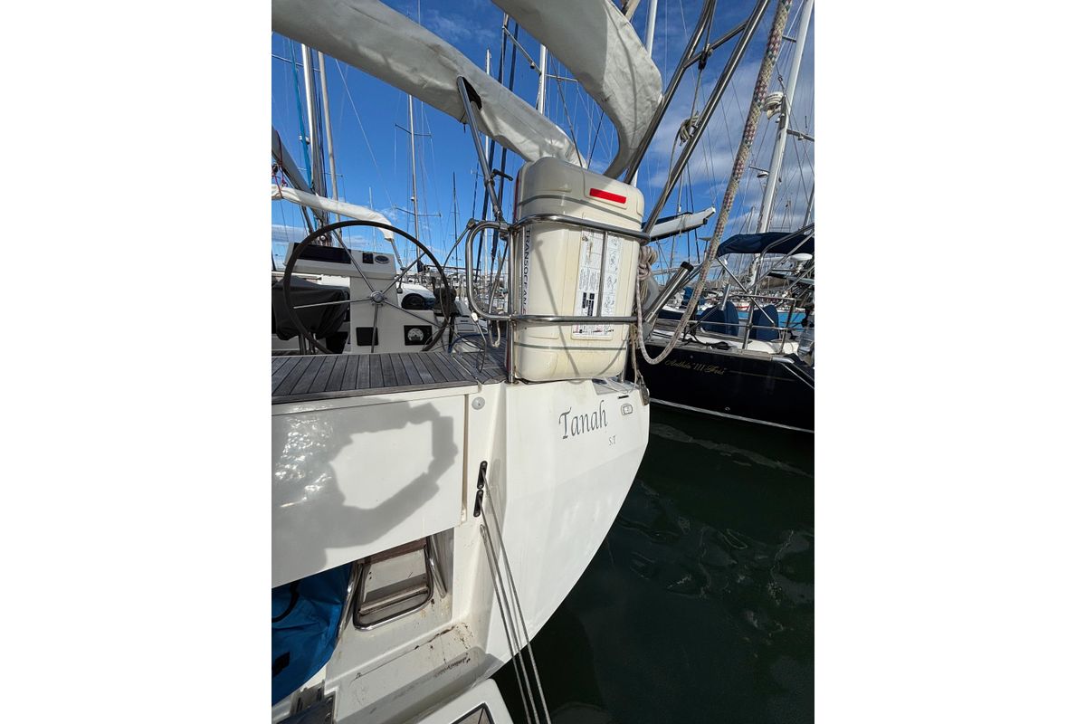 2019 Bavaria 46
