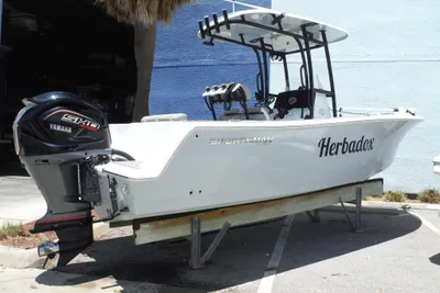 Sportsman Open 232 Center Console