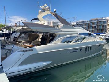 2003 Azimut 62