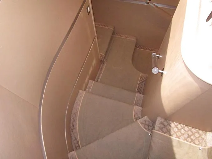 Sedona Yacht Photos Pics Companionway