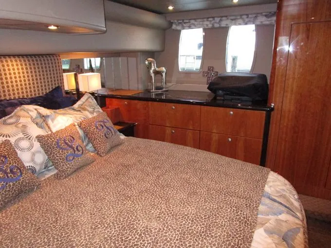 Sedona Yacht Photos Pics Master to Port