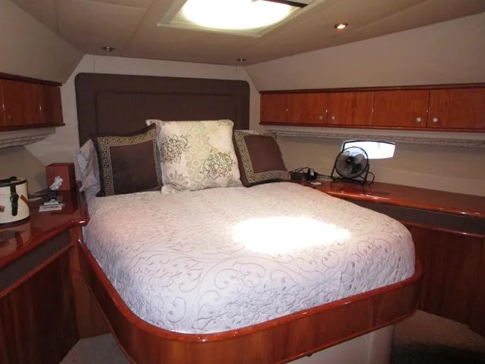 Sedona Yacht Photos Pics Forward VIP