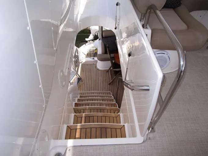 Sedona Yacht Photos Pics Hinged Hatch at Flybridge Steps