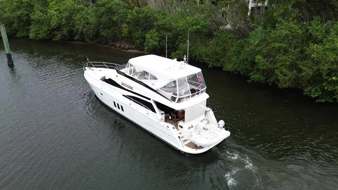 Sedona Yacht Photos Pics From Above