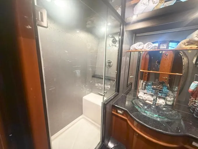 Sedona Yacht Photos Pics Stbd. Side Head