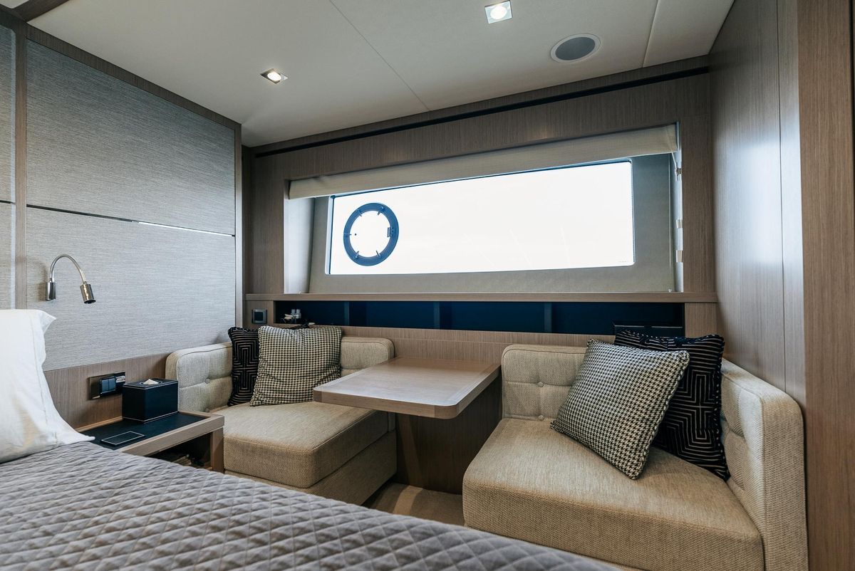 2018 Sunseeker 68 