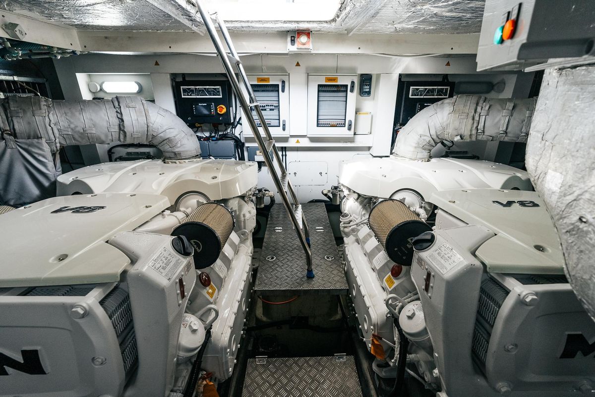 2018 Sunseeker 68 